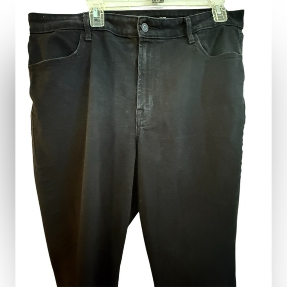 Old Navy Women’s High-Rise Wow Straight Jeans Size 16 Tall Black Stretch Denim